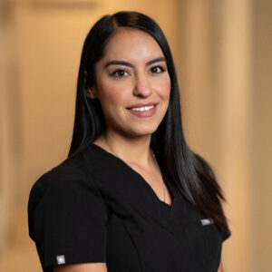 Photo of Surgical Staff Evelin at the Bay Area Surgical Arts